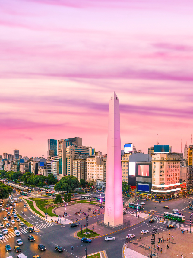 Economia da Argentina tem melhor mês sob gestão MileI SobreMoney Mercados Investimentos Economia Finanças Pessoais Business Capa Web Stories