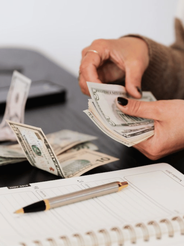 Finanças Pessoais por que é importante e como se organizar SobreMoney Mercados Investimentos Economia Finanças Pessoais Business Capa Web Stories
